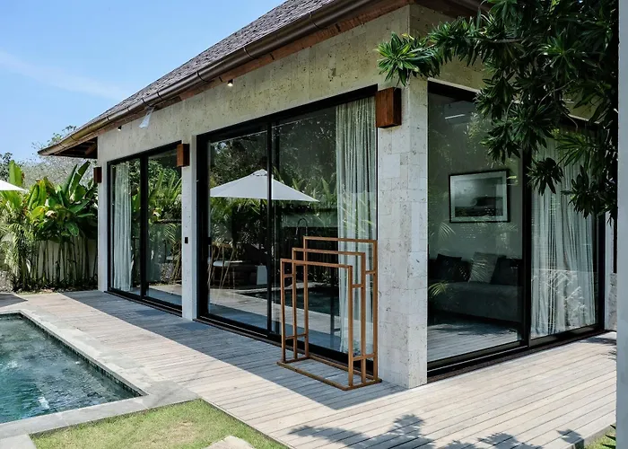 Villa Mona Boutique & *