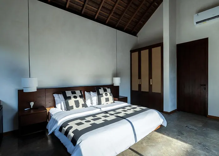 Mona Boutique & Villa